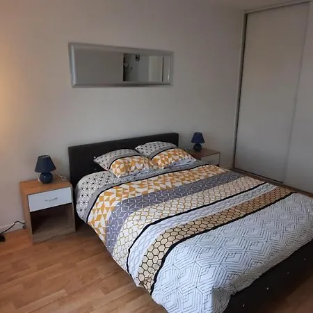 T3 Entièrement Rénové - 6 Couchages Appartamento